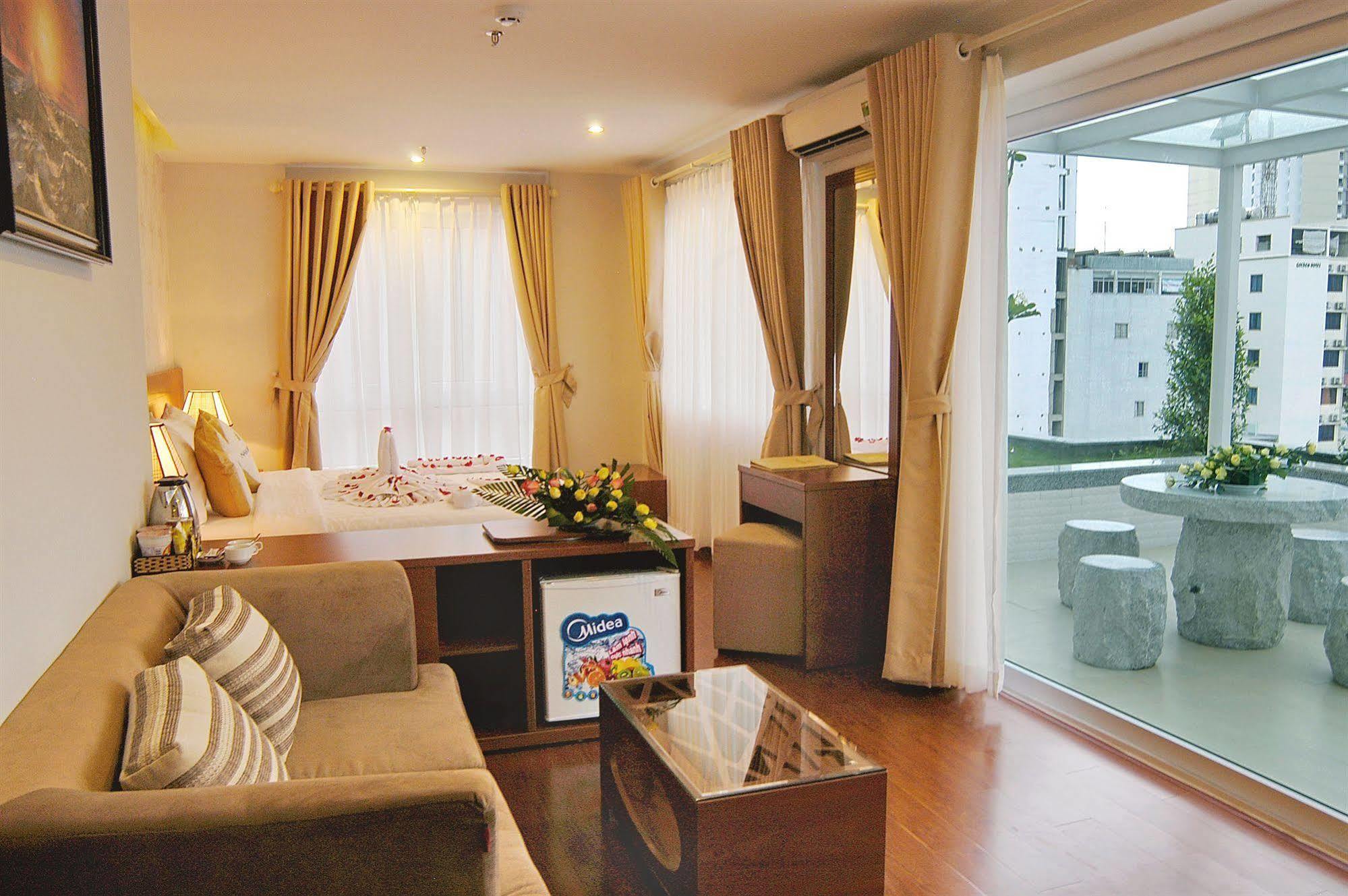 Nam Hung Hotel Nha Trang Exteriér fotografie